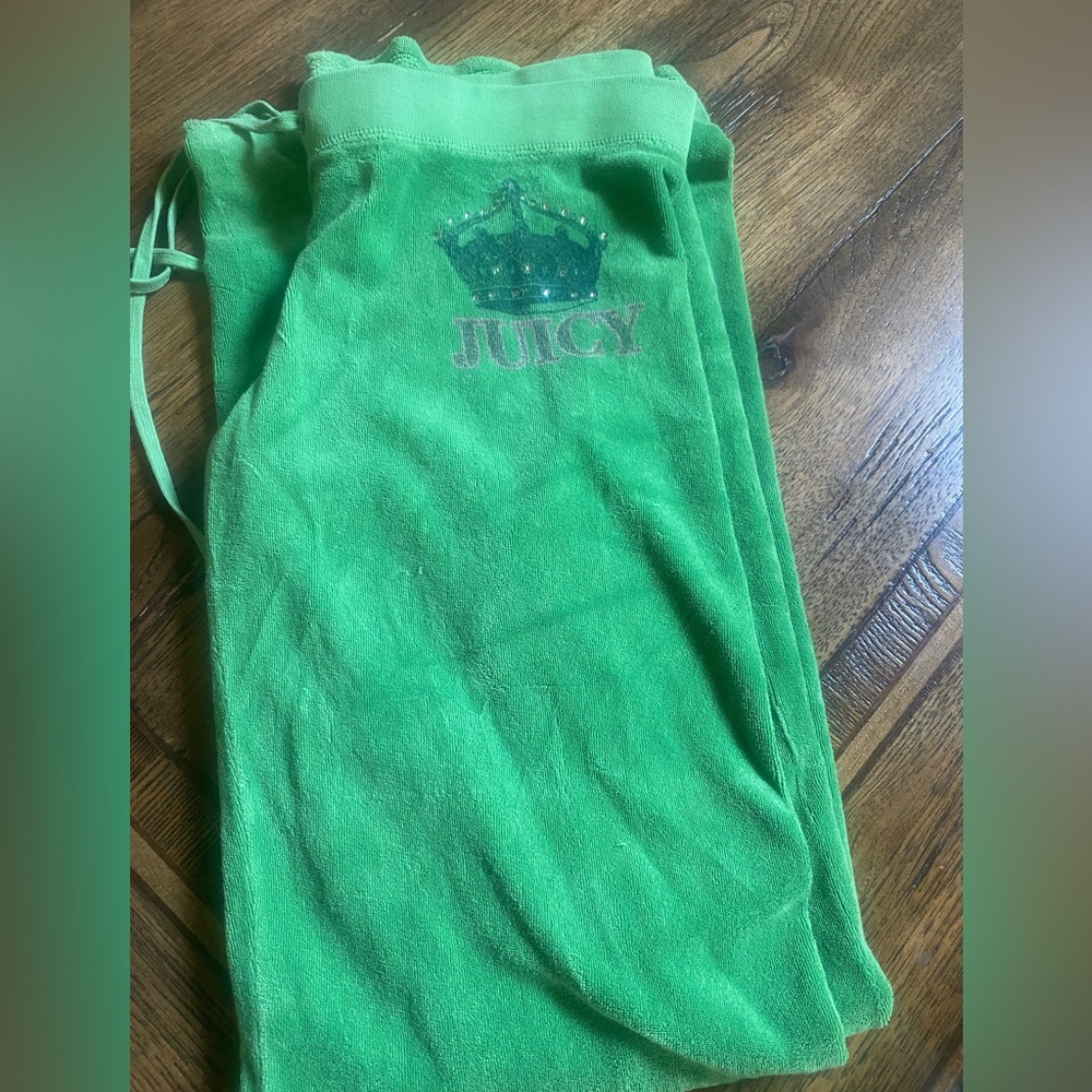 Juicy Couture Terry cloth pants with design